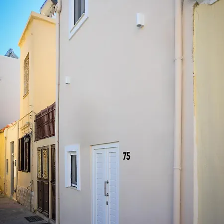 Kiki House